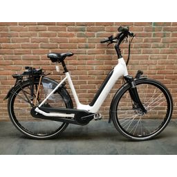 Batavus Finez E-go Power Dn8 Parelmoerwit 53 No Batt (8713568402361)