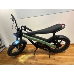 Brekr F250 720Wh Connectivity Saga Light Green M 2025 (F.11768)