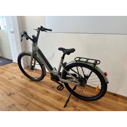 Moustache Lundi 27.6 Bosch Smart Beltdrive Grey Glossy 46cm 2026 (F.11913)