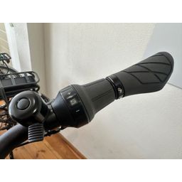 Moustache Mardi 27.2 2026 545Wh Bosch Performance Belt Black Glossy L 2026 (F.11939)