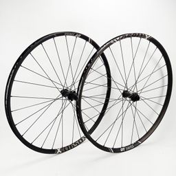 Dt swiss xr1650 25 mm Dt swiss xr1650 (110/15/-148/12) (2181004258500)