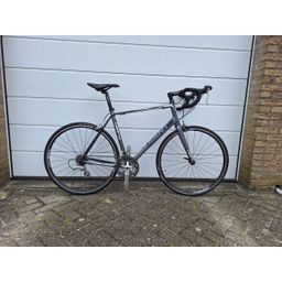 Giant Defy Aluxx 3x8, Grijs (F.23926)