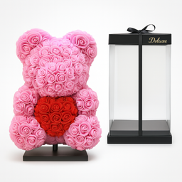 Beer DELUXE op standaard 40cm - donkerroze foam met rood hart - in luxe cadeauverpakking 40 cm (50570)