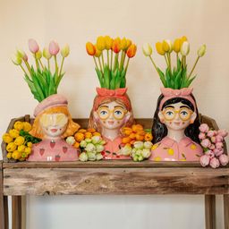 Vaas Lady Sunny + 10x real touch Tulpen wit/groen (8720872023861)