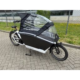 URBAN ARROW Family Performance Essential Wit uni uni 2023 (8718657158327)