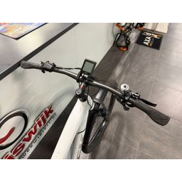 TREK Powerfly Sport 5 Equipped Gen 4 625Wh WHITE PRISMATIC/PLASMA GREY PE L L 2024 (0601479097647)