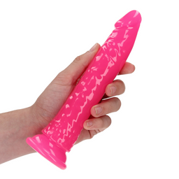 Realrock by shots Slim Realistisch Dildo met Zuignap - Glow in the Dark - 7'' / 18 cm (8714273493941)