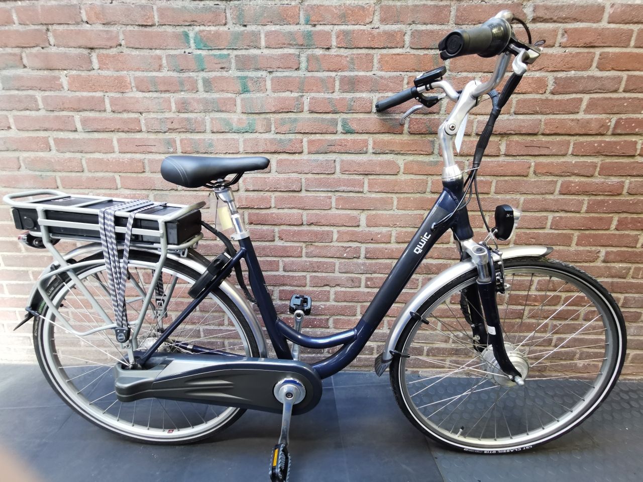 Qwic fn7 (42574.8330007)