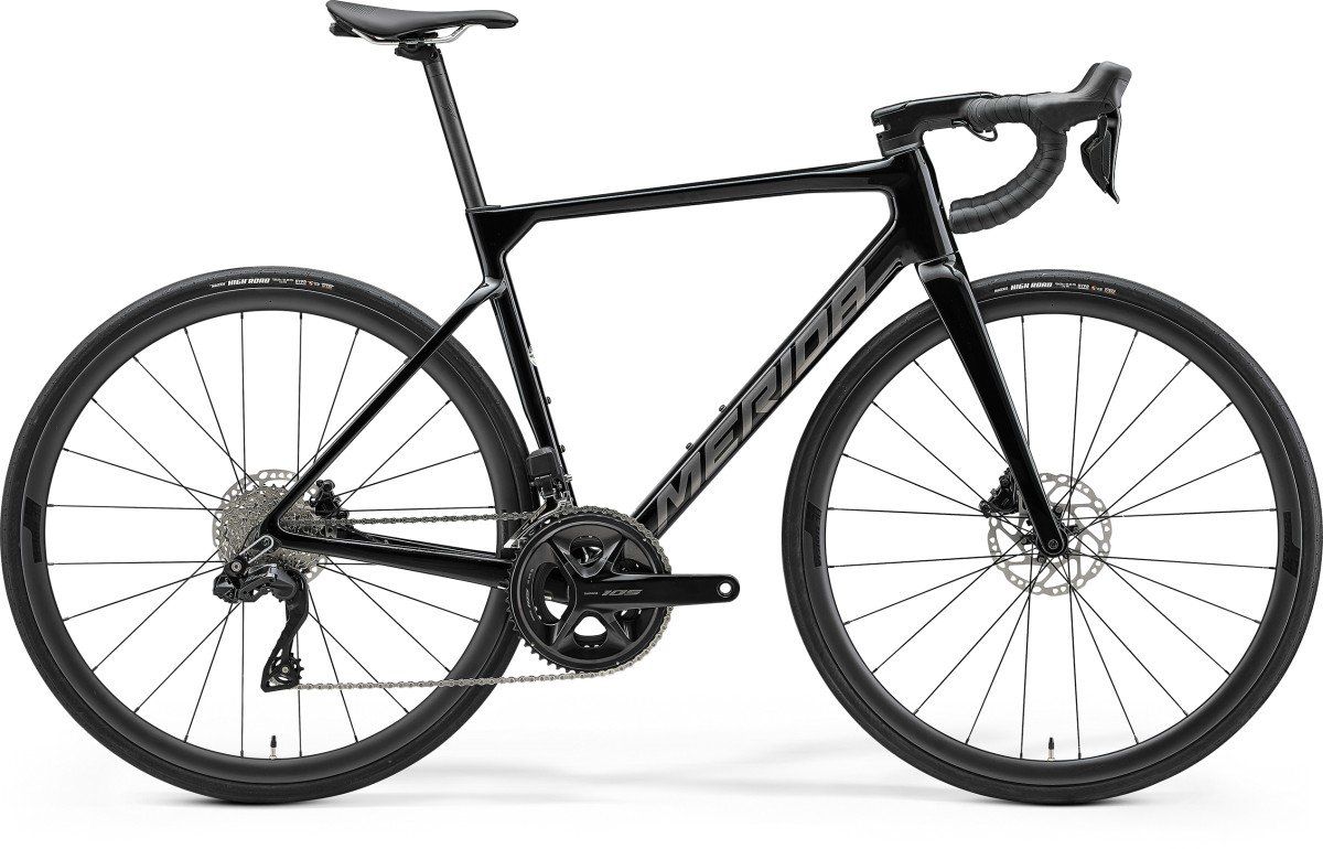 MERIDA SCULTURA 6000 Metallic Black Gunmetal Grey M M 2025 (4711256493725)