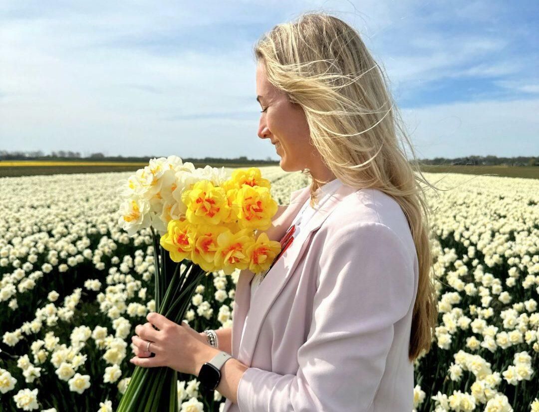 Flowerbulbs amsterdam Super Narcissus Mix - Duurzame voordeelzak, 100 bloembollen voor 2,5 m2 bloemenpracht - Maat 12/14 (8720938490880)
