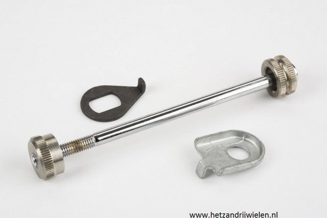 Brompton Axle fasteners for dyno/superligh front hub (5053099010011)