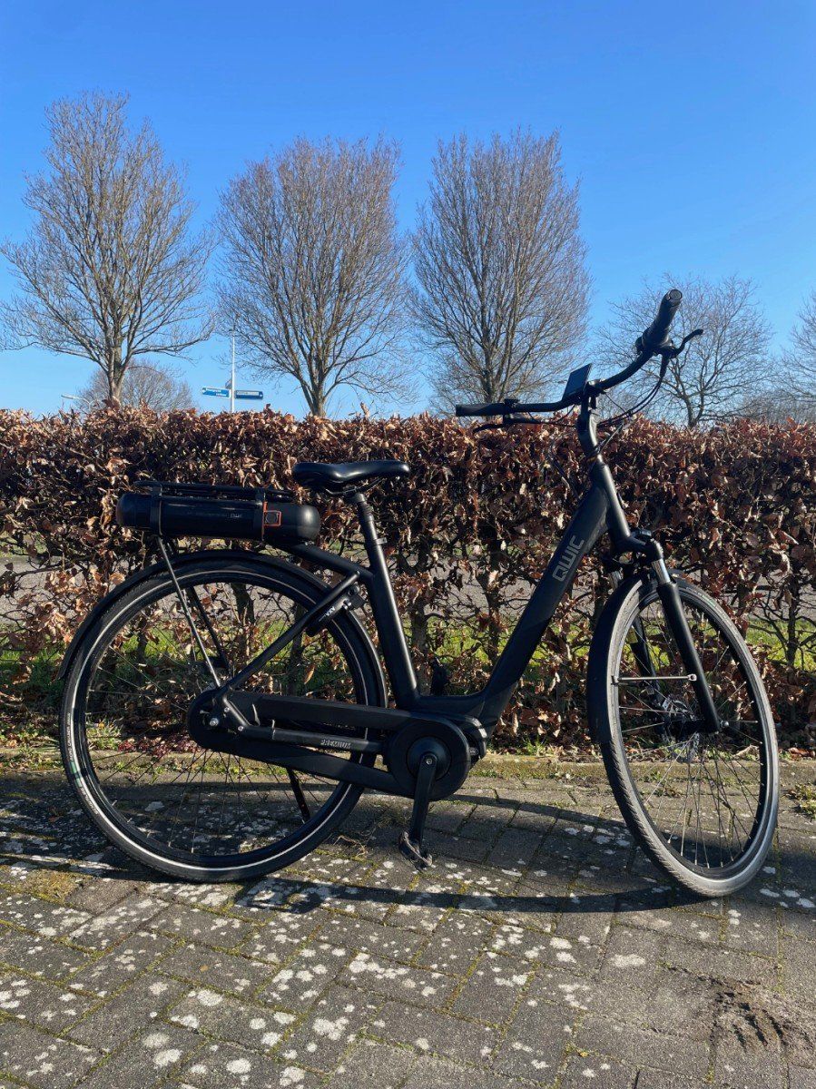 Qwic Premium I MN7+ Lage instap zwart 58cm 2022 (F.15834)