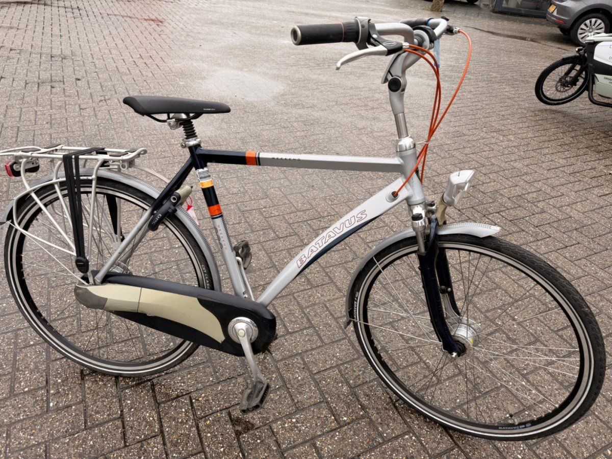 Batavus Weekend Heren zilver/blauw 57cm 2010 (F.101938)