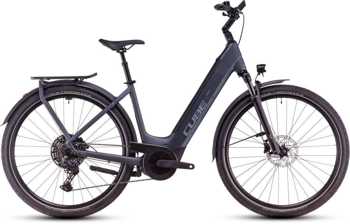 CUBE TOURING HYBRID PRO 625 Metallicgrey/chrome EE50 50cm EE50 2025 (4054571462022)