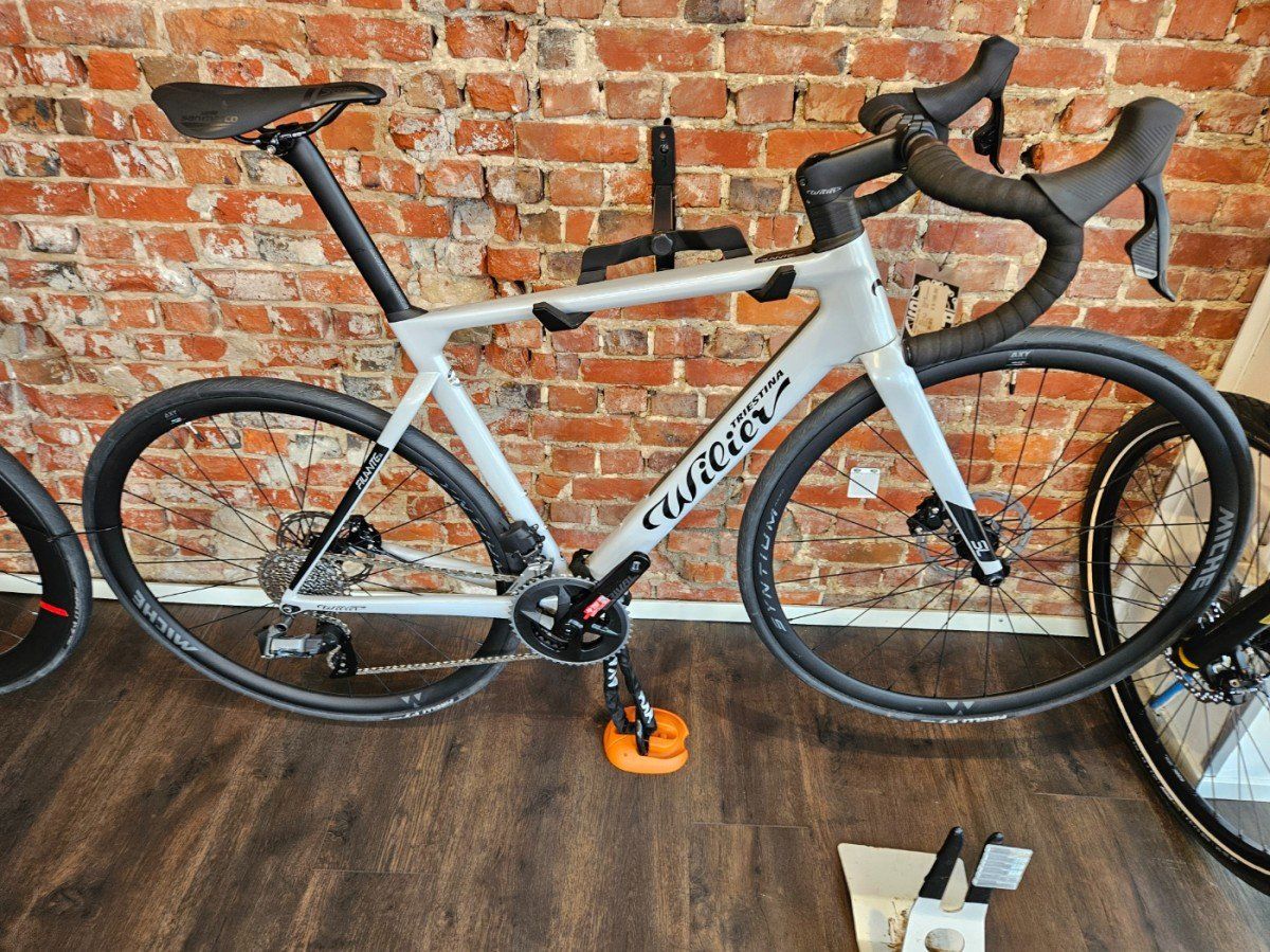 Wilier Filante SL Heren Silver-black M 2024 (F.15118)