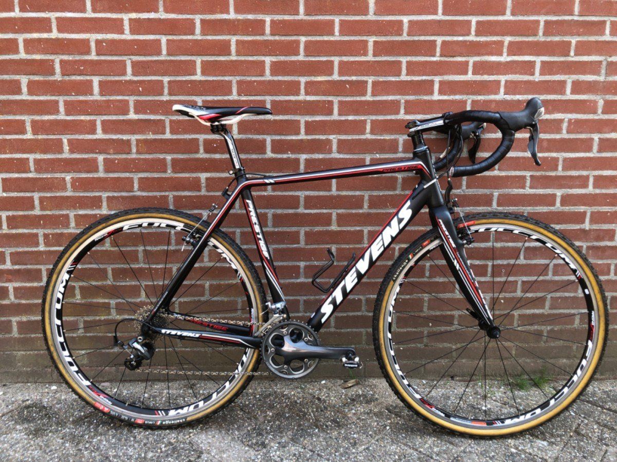 Stevens super prestige ultegra velg rem zwart rood wit 56cm (F.33118)