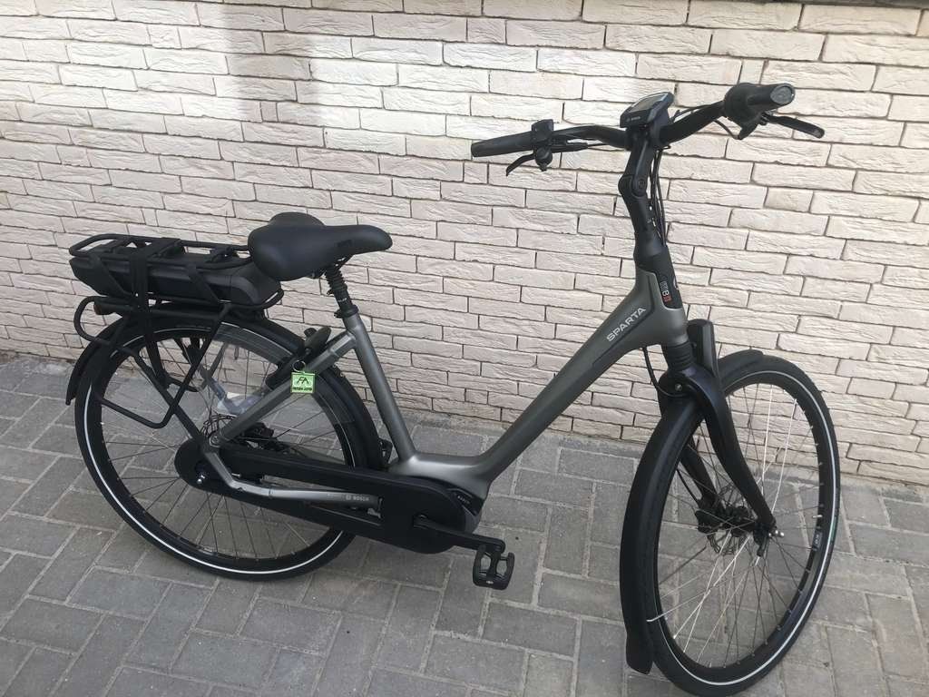 SPARTA a-Shine M8b 400wh Lageinstap Titan Grey Matte 48cm 2023 (8713568420006)