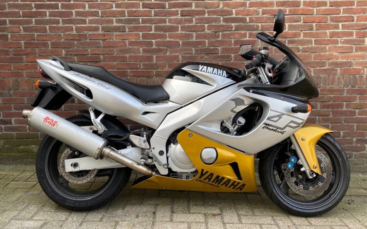 Yamaha YZF600R Thundercat 1-cilinder, 4-takt, vloeistofgekoeld, injectie Zwart / Grijs / Geel 2000 (F.25988)