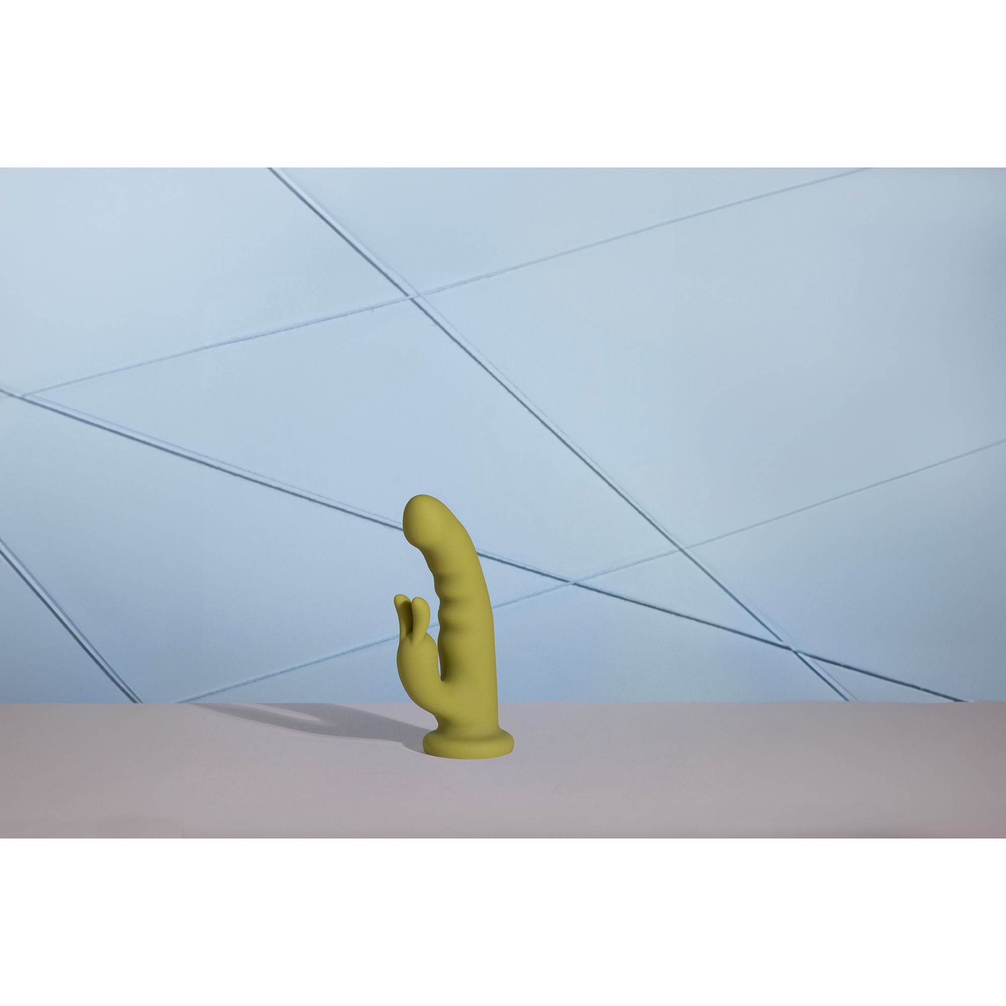 Loveline by shots Ultra zachte silicone roterende rabbit vibrator (8714273049247)