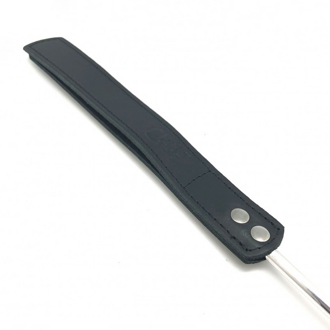 Red leather Whip - Metaal en Leer - 70,5 cm - Zwart/Zilver (3701019810532)