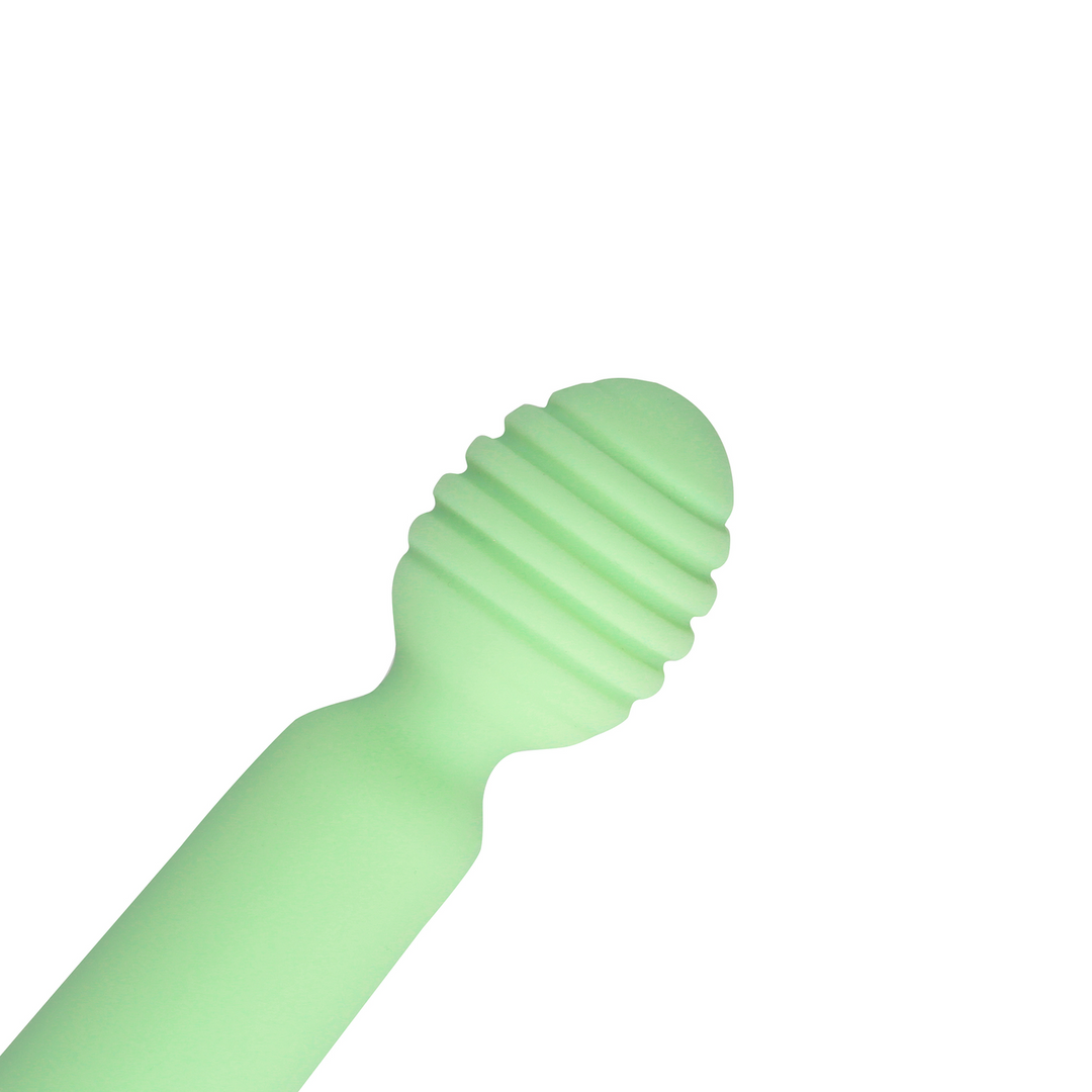 Loveline by shots Geribbelde Mini Vibrator met USB Oplader - Lente Salie (8714273049360)