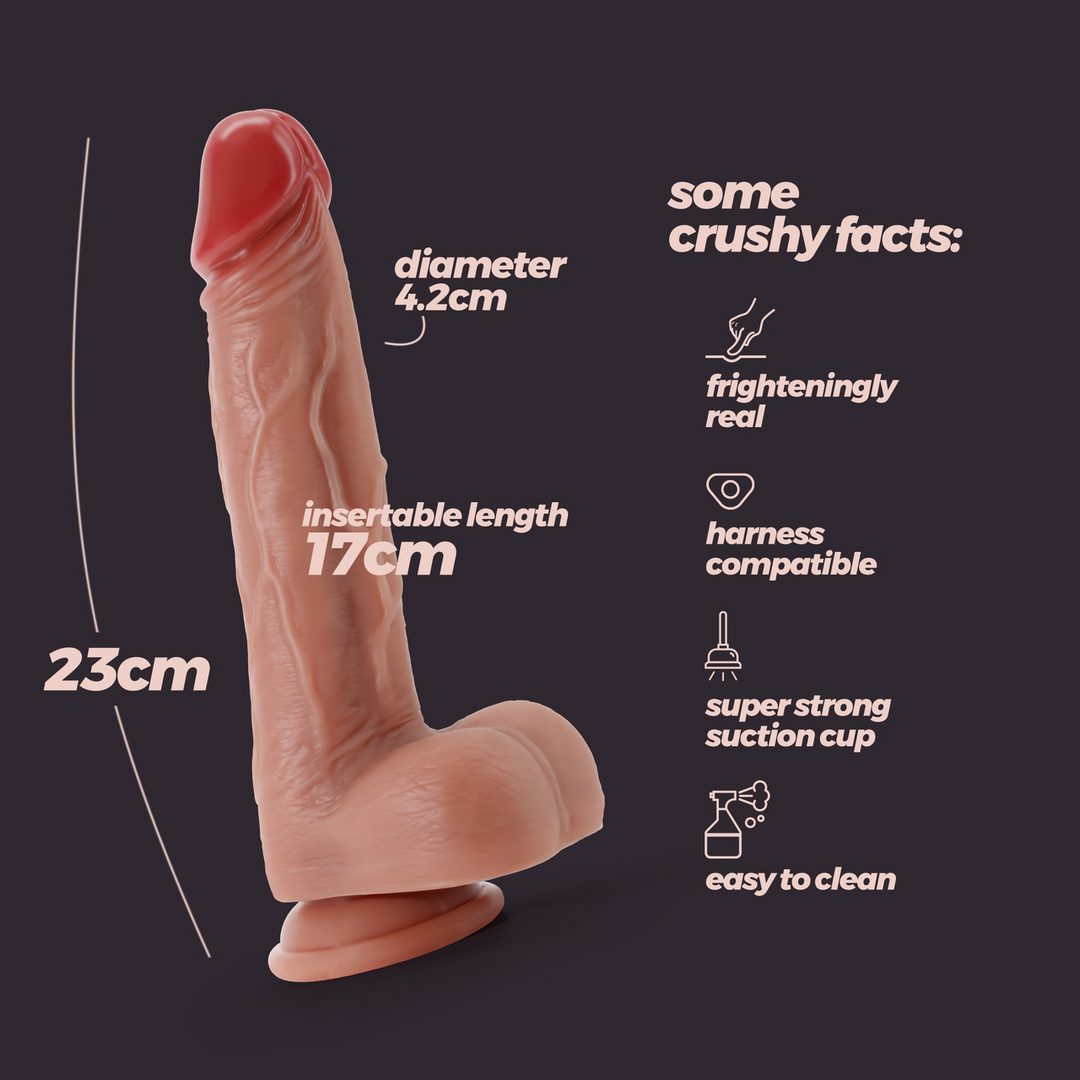 Crushious Inviktus - Vloeibare Silicoon Dildo - 9 / 23 cm - Vleeskleur (7403254159280)