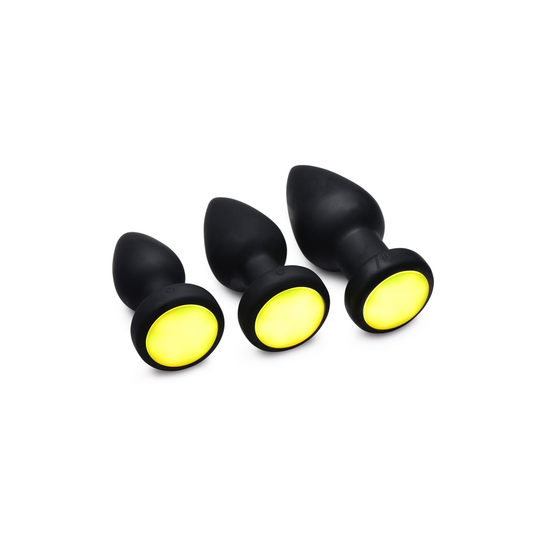 Xr brands Silicone Vibrating LED Plug - Klein (848518034557)