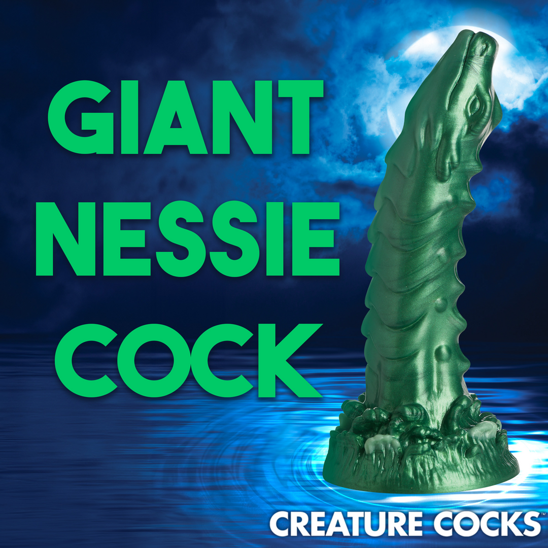 Xr brands Cockness Monster - Lake Creature Silicone Dildo - Groen (848518052896)