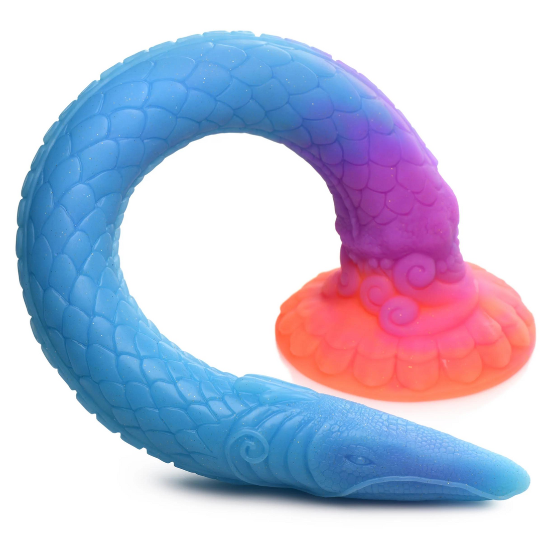 Xr brands Makara - Glow in the Dark - Siliconen Slang Dildo (848518051417)