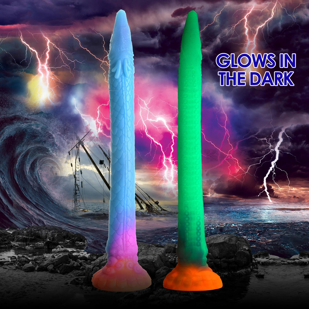 Xr brands Makara - Glow in the Dark - Siliconen Slang Dildo (848518051417)