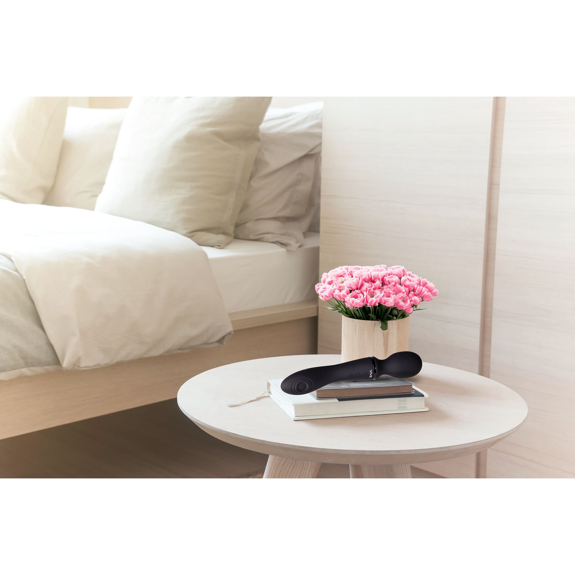 Vive by shots Enora - Wand Vibrator - Zwart (8714273522009)