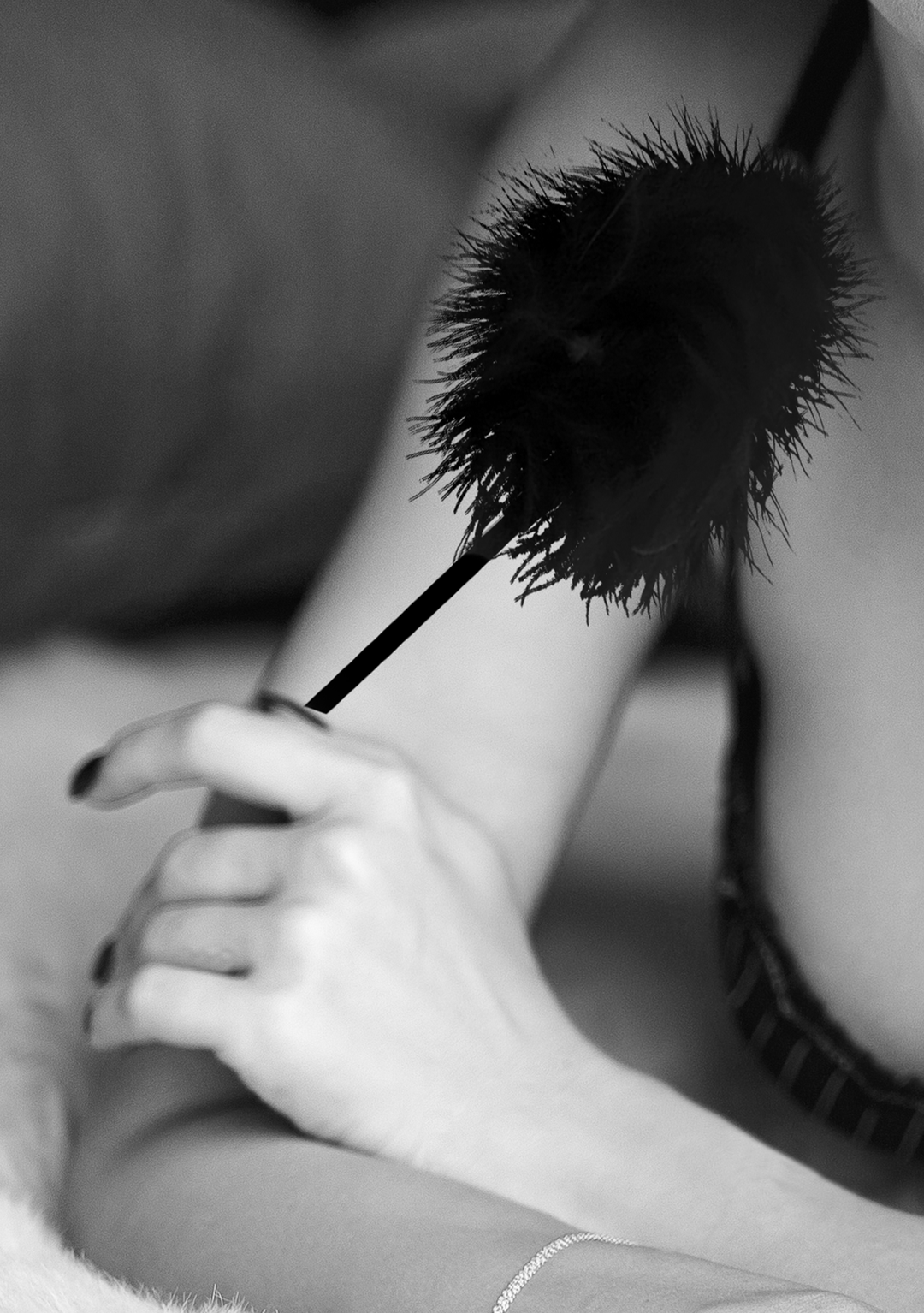 Ouch! by shots Veer Tickle (7423522577547)