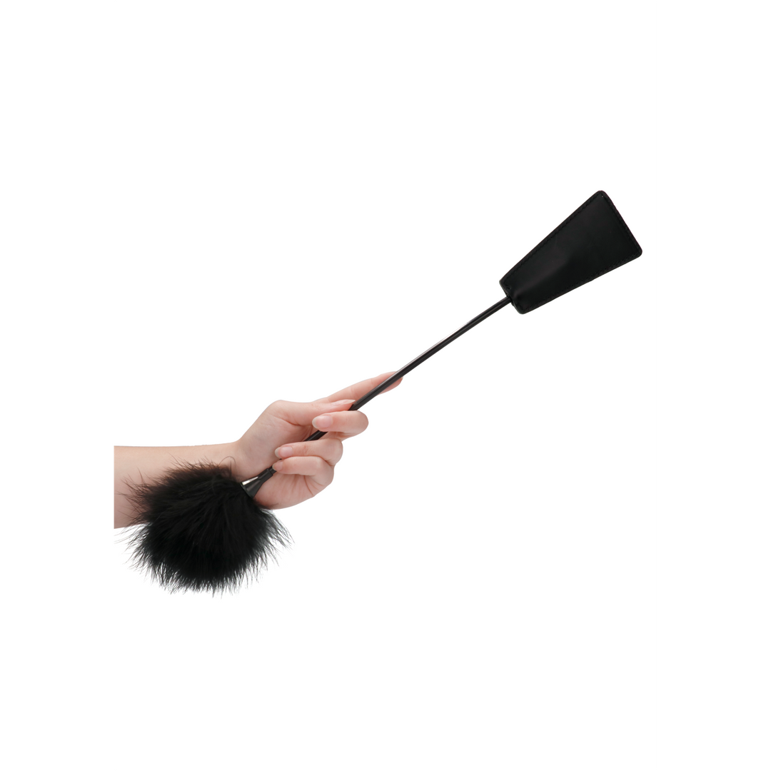 Ouch! by shots Crop met Veren (8714273505262)