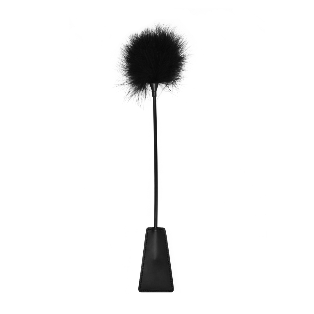 Ouch! by shots Crop met Veren (8714273505262)