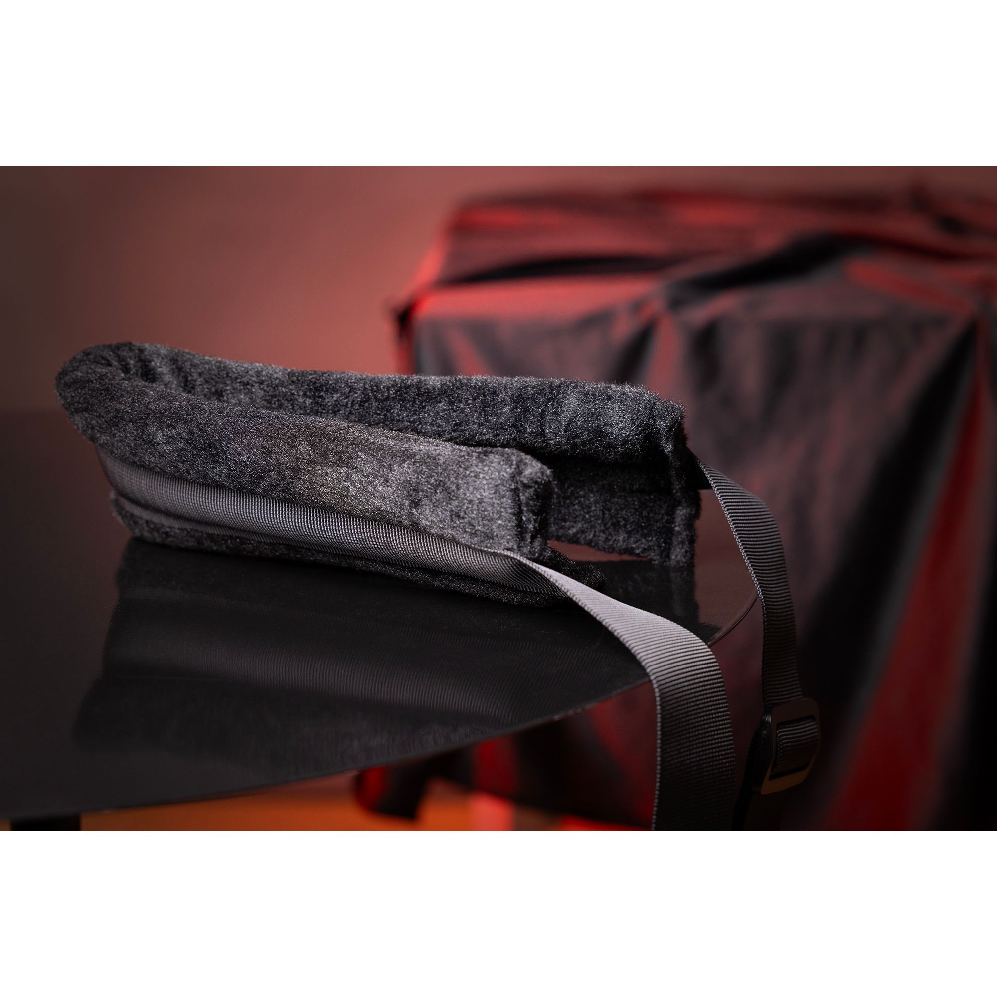 Ouch! by shots Doggy Style Position Strap - Zwart (8714273047960)