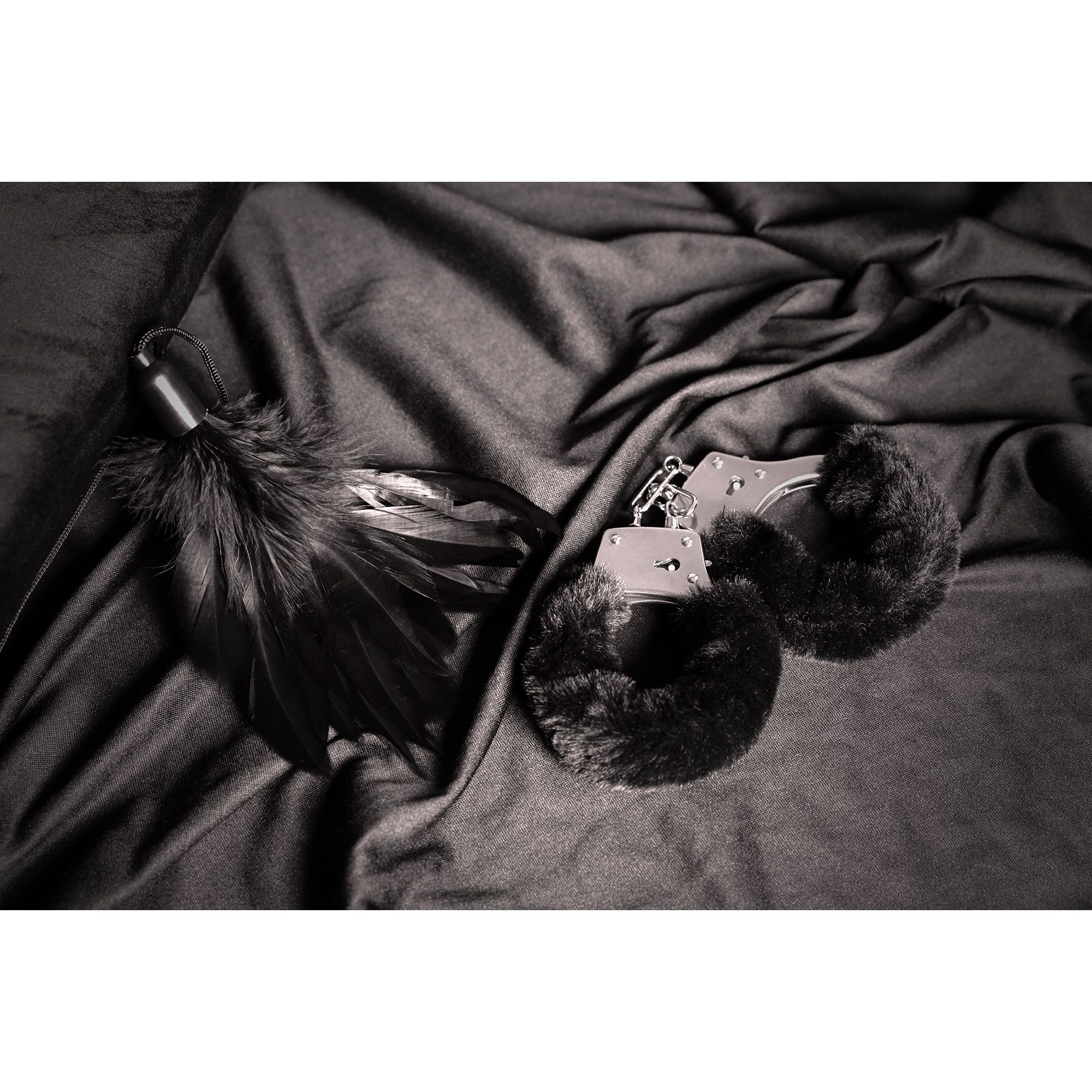 Ouch! by shots Kleine Veer Tickle - Zwart (8714273047984)