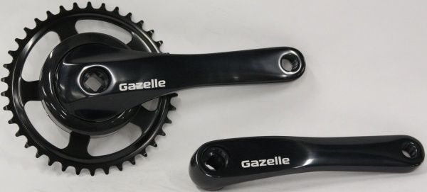 Gazelle Crankset LH alu 3/32-38T zwart z/stofkap (8717118295403)